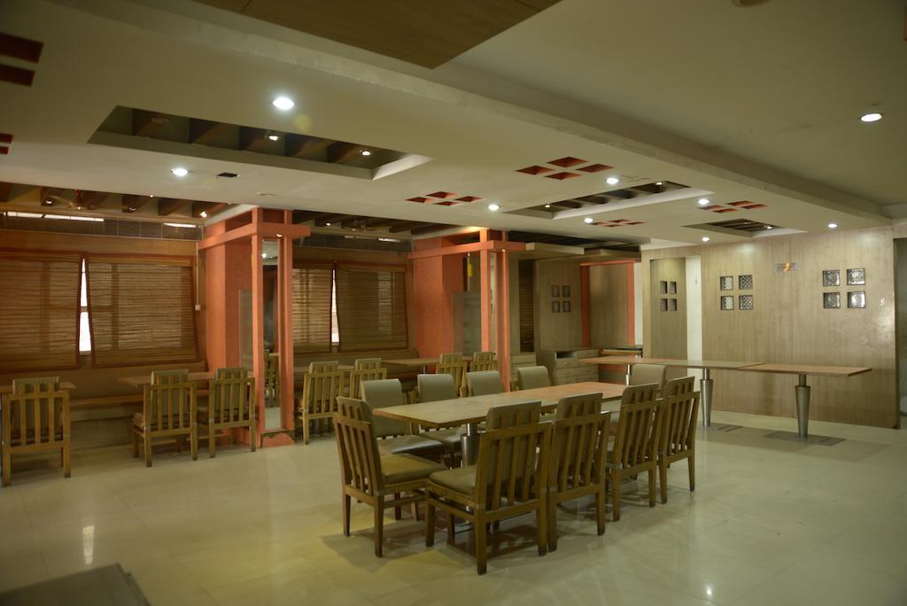 Hotel Sri Sai Krupa Haïdarabad Extérieur photo